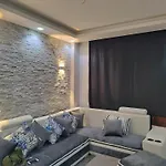 Stone Cosy Apartment